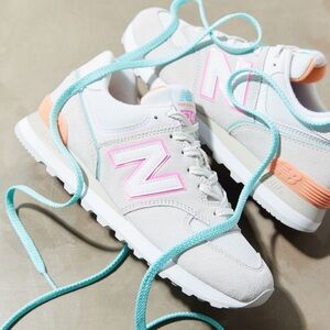 New Balance 574v2 Sneaker US 6.5